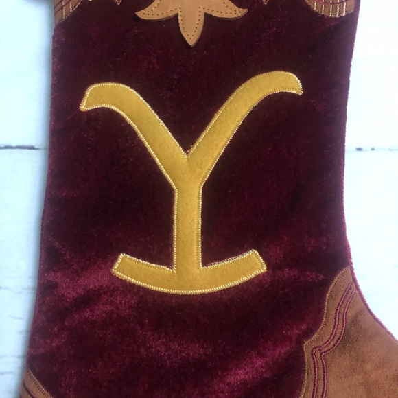 YELLOWSTONE BOOT CHRISTMAS STOCKING 17" - Picture 4 of 6